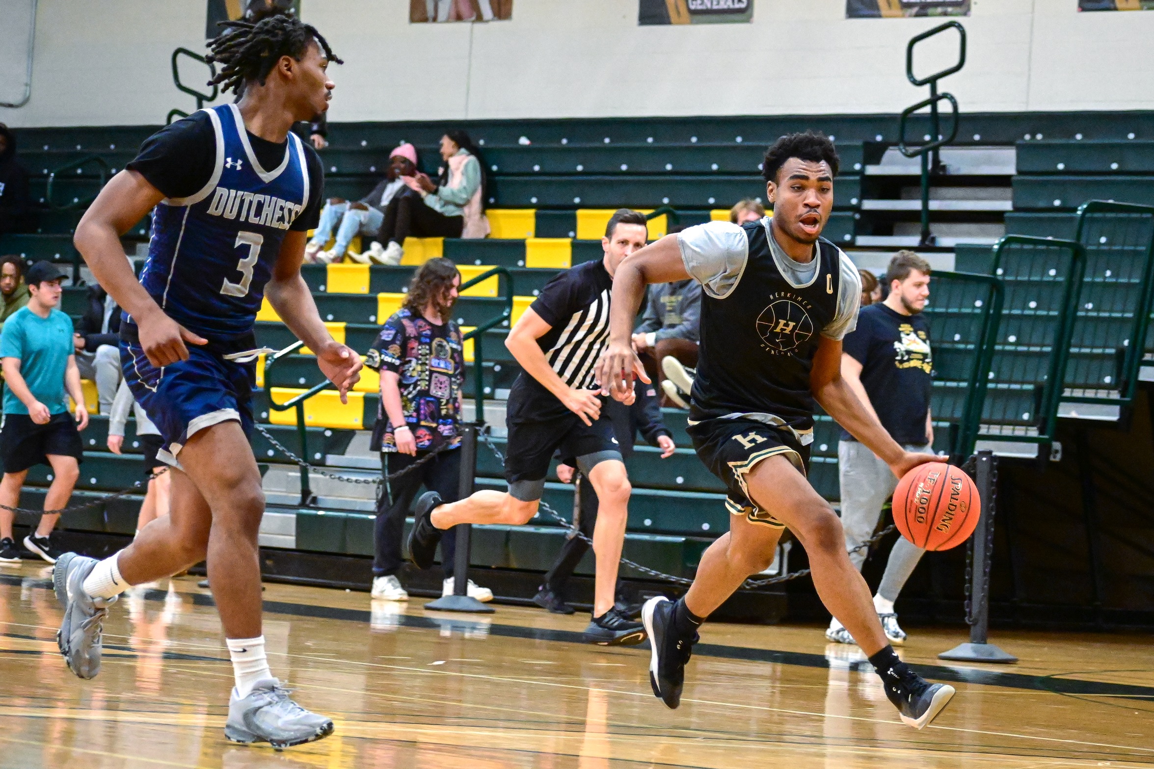 Men's Basketball Earns First Win of the Season at Jamestown