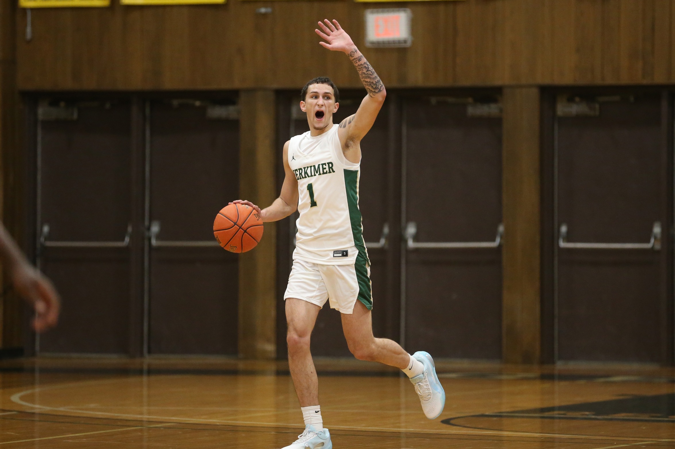 No. 9 Herkimer Men's Basketball Improve to 6-1 with Win over No. 12 Mohawk Valley