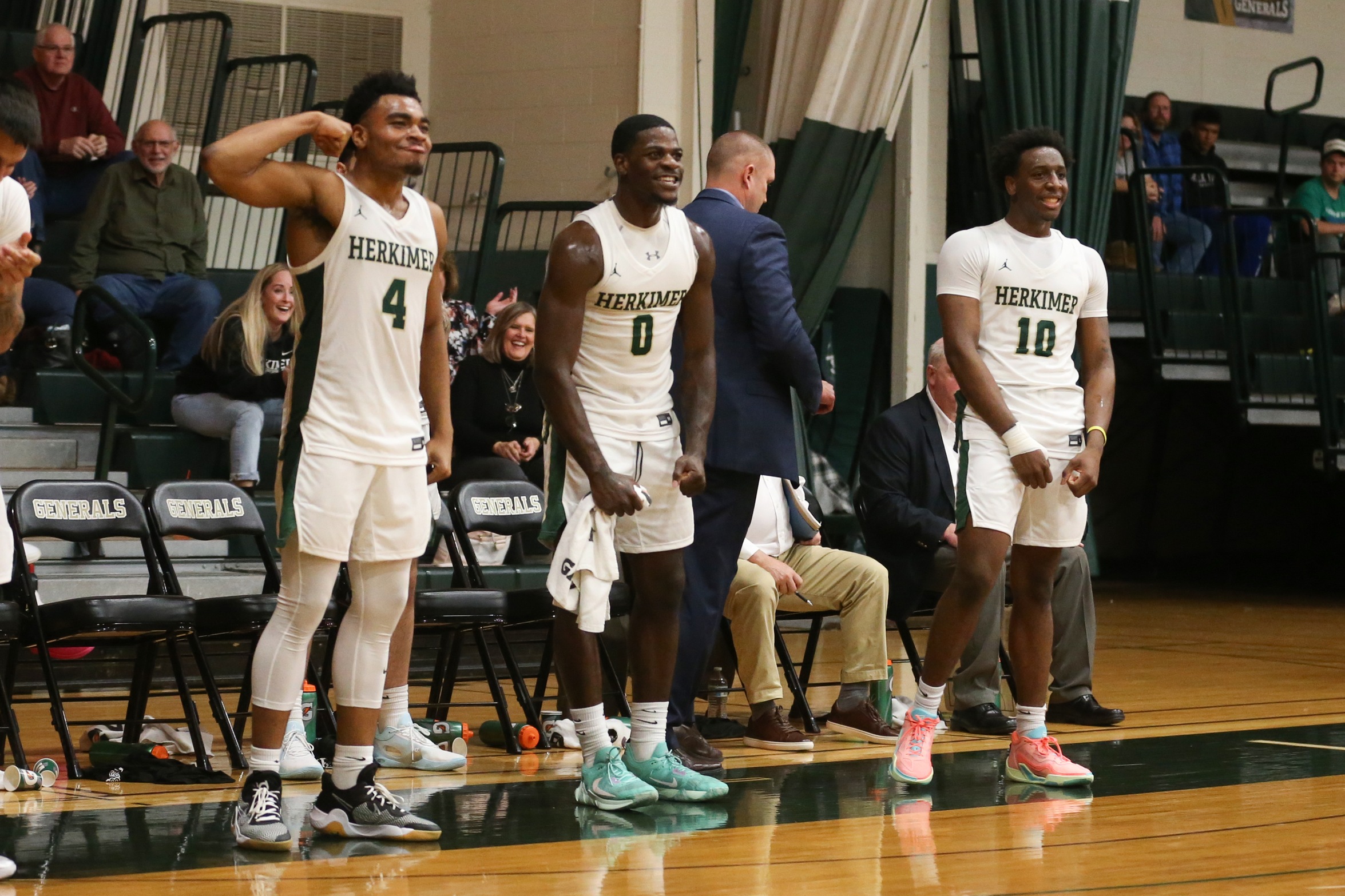 No. 7 Herkimer Men's Basketball Improves to 8-1 in Rout vs. Hudson Valley