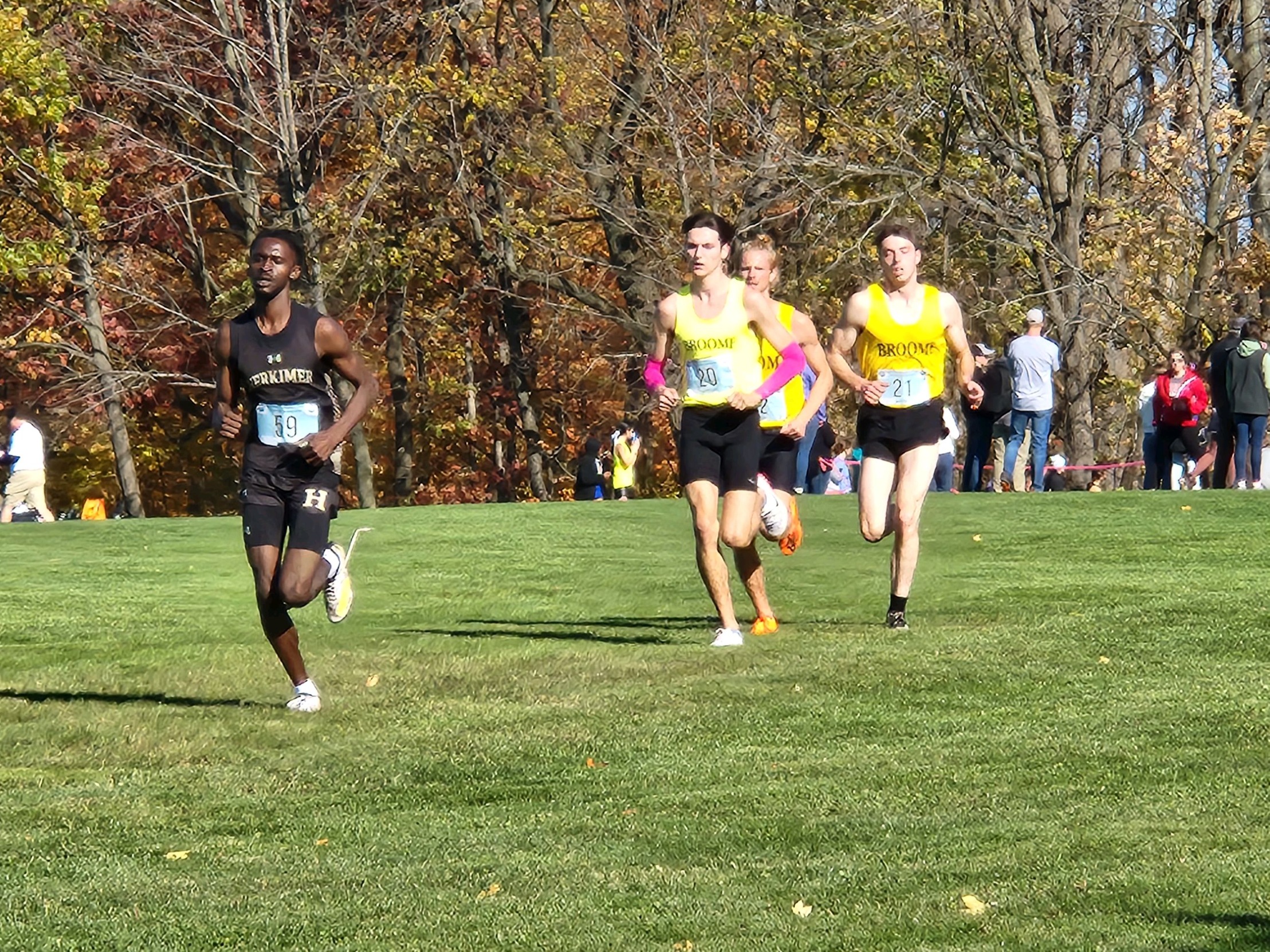 Men's Cross Country Finish with Strong Showing at MVC Championship
