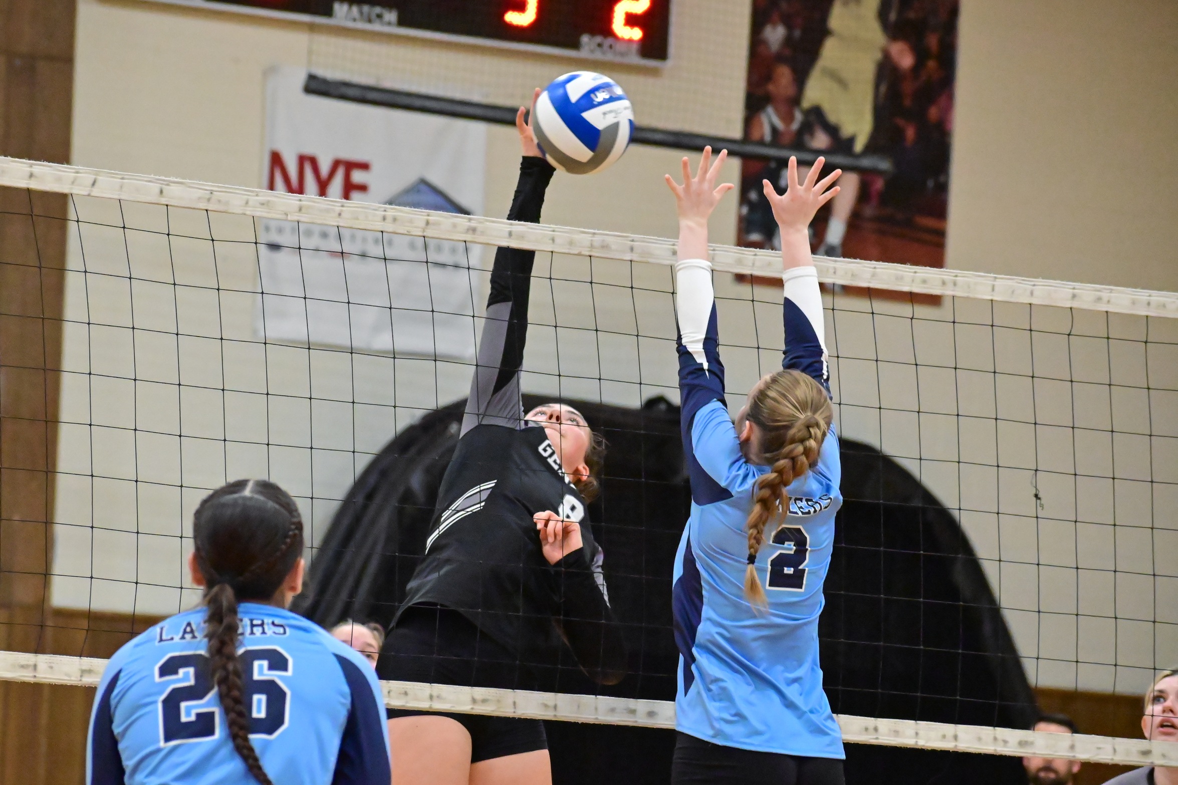 Volleyball Drops Two at Mohawk Valley POD
