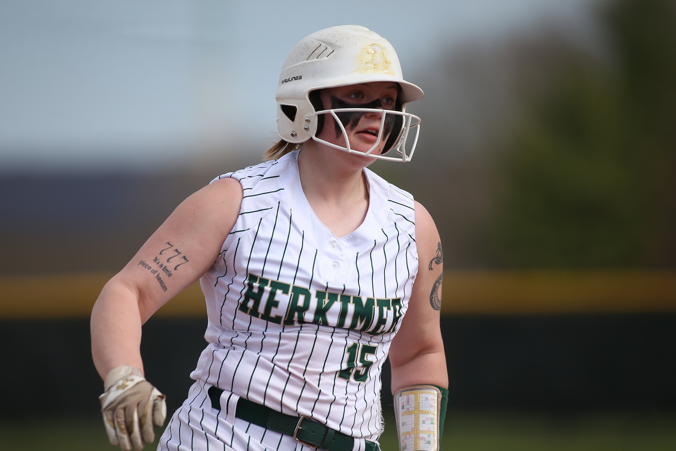 Softball Advances to Region 3A Final with Sweep Over No. 8 Erie