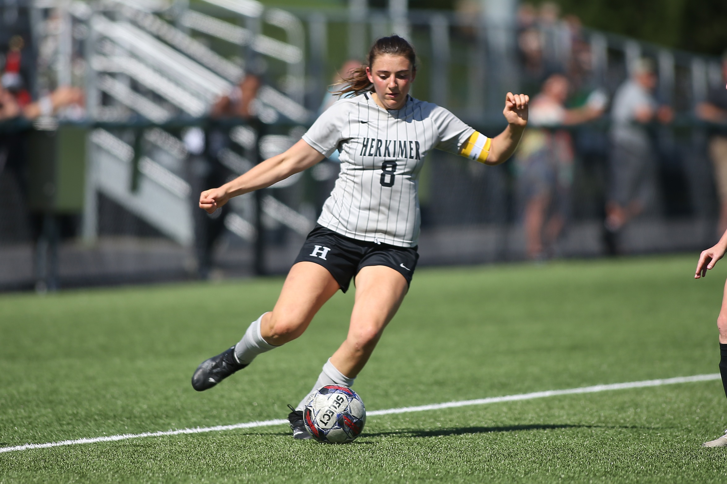 Lugo-Mateo's Second Consecutive Hat Trick Propels Women's Soccer Over Jefferson